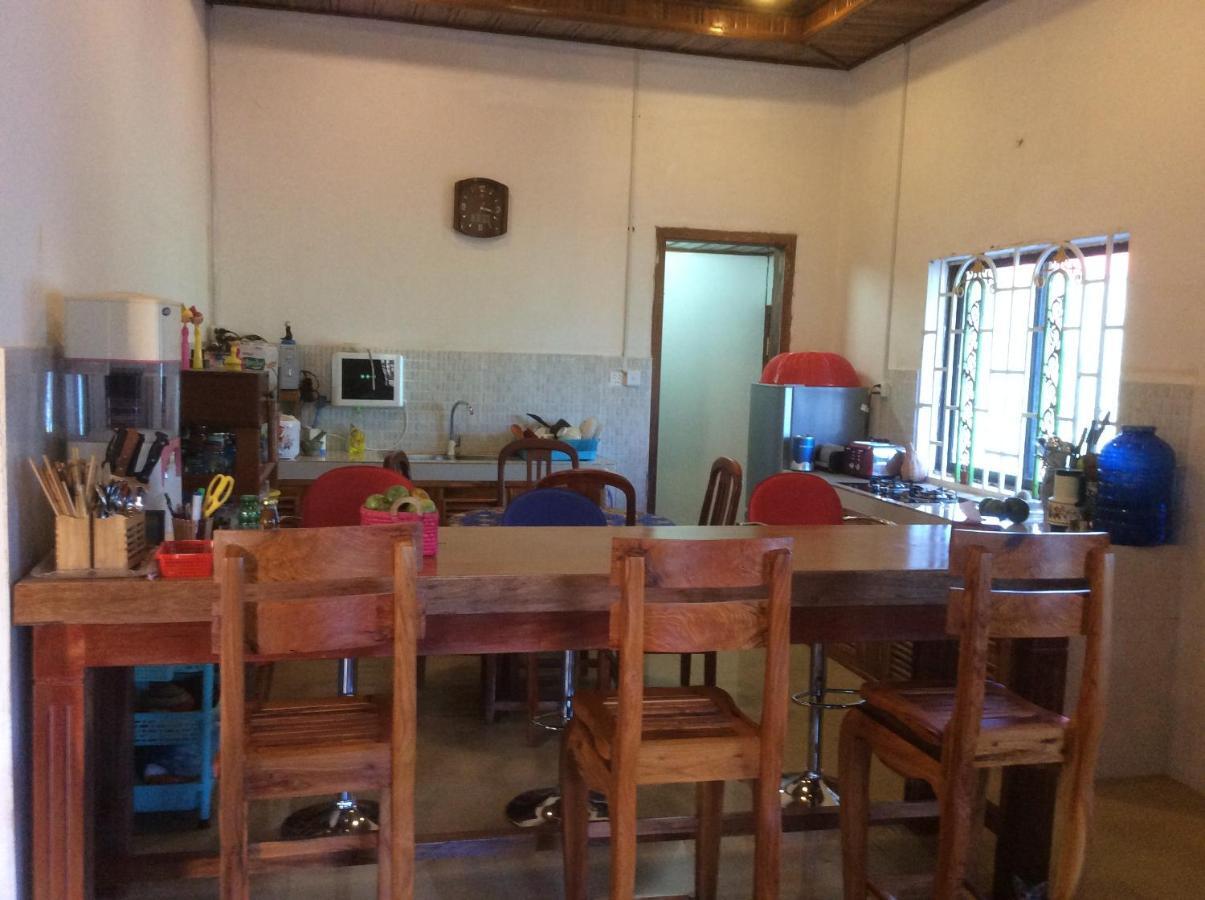 Terre De Lumiere Bed & Breakfast Sen Monourom Bilik gambar