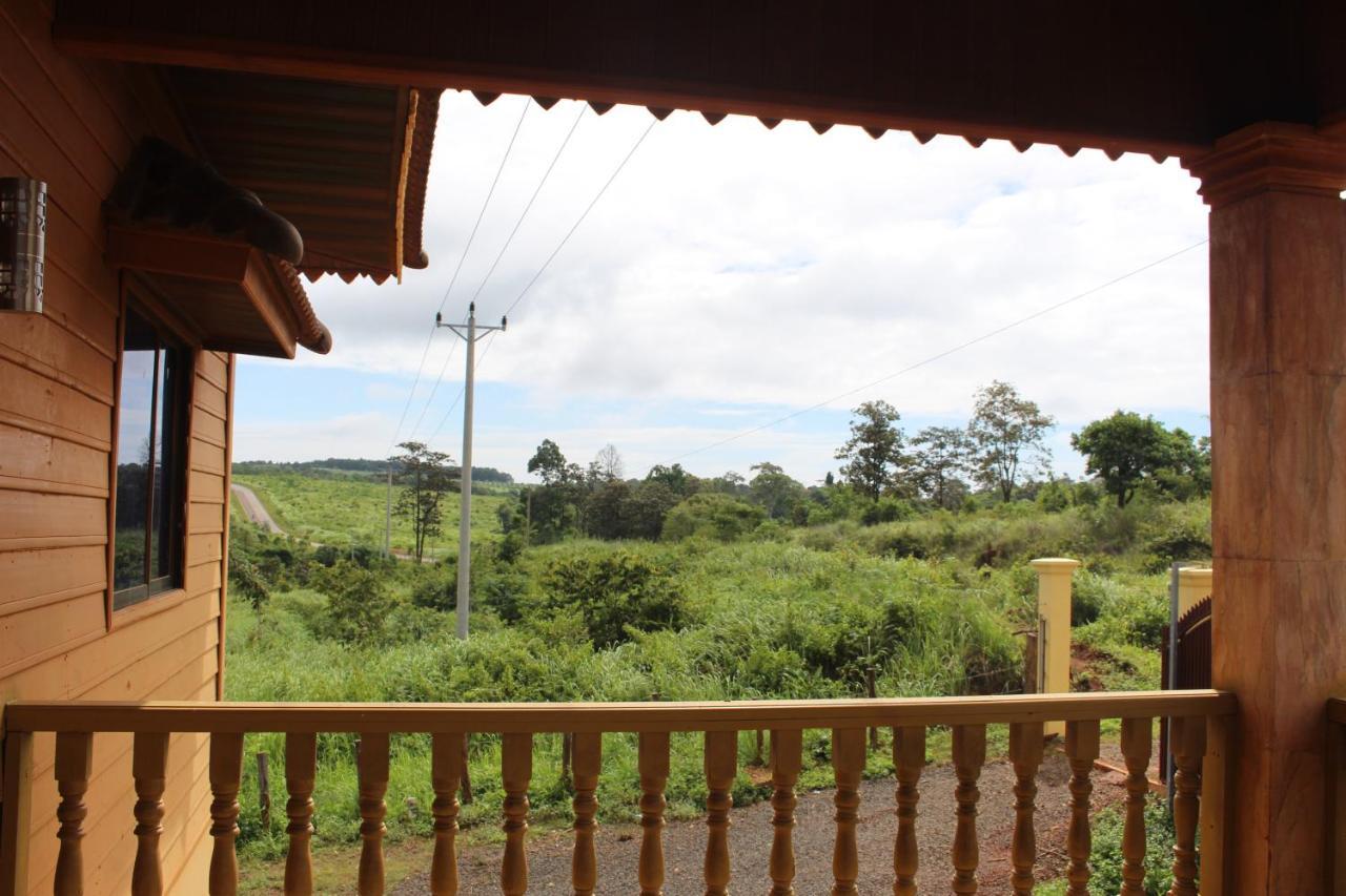 Terre De Lumiere Bed & Breakfast Sen Monourom Luaran gambar